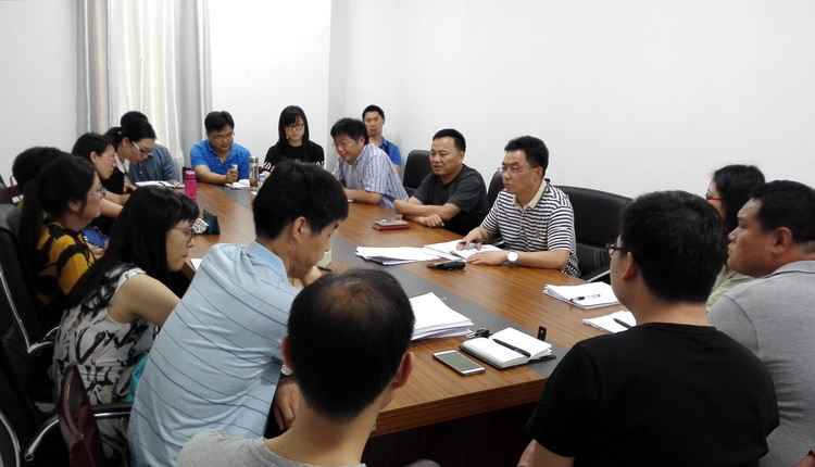 外国语学院召开科研项目负责人专题会议